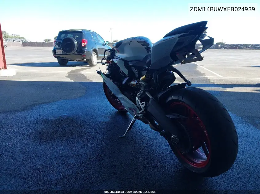 2015 Ducati Superbike 899 Panigale VIN: ZDM14BUWXFB024939 Lot: 45343493