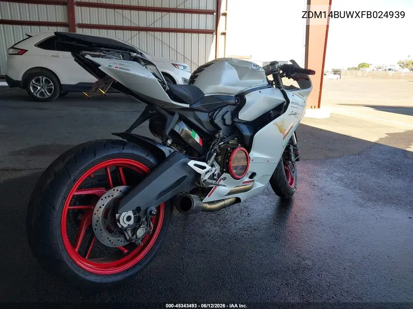 2015 Ducati Superbike 899 Panigale VIN: ZDM14BUWXFB024939 Lot: 45343493