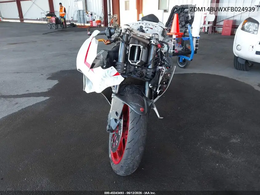 2015 Ducati Superbike 899 Panigale VIN: ZDM14BUWXFB024939 Lot: 45343493