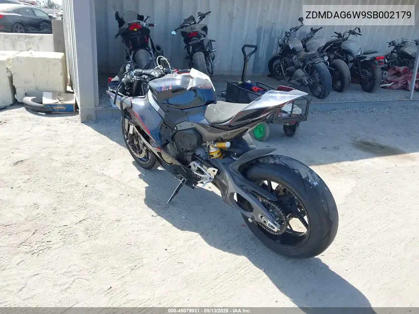 2025 Ducati Panigale V4/V4S VIN: ZDMDAG6W9SB002179 Lot: 45079931