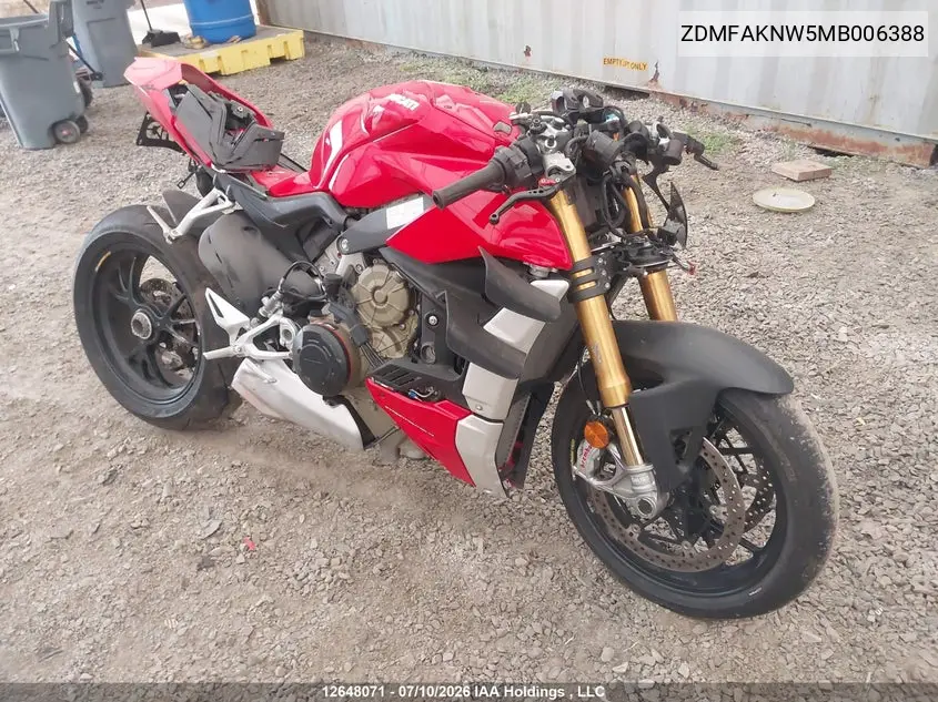 2021 Ducati Streetfighter V4/V4S VIN: ZDMFAKNW5MB006388 Lot: 12648071