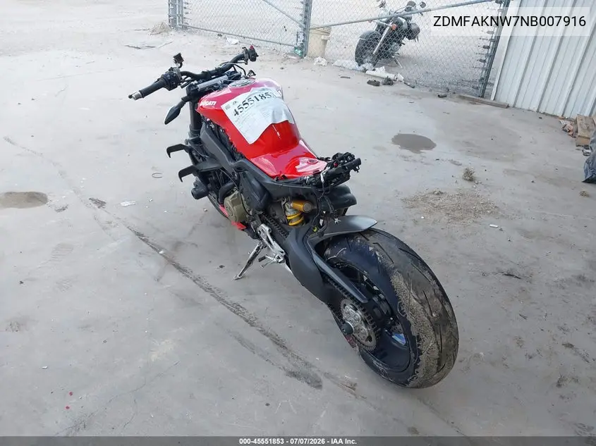 2022 Ducati Streetfighter V4/V4S VIN: ZDMFAKNW7NB007916 Lot: 45551853