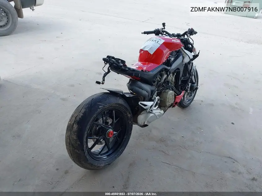 2022 Ducati Streetfighter V4/V4S VIN: ZDMFAKNW7NB007916 Lot: 45551853