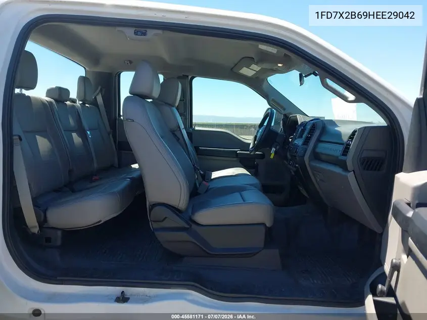 2017 Ford F-250 Xl VIN: 1FD7X2B69HEE29042 Lot: 45581171