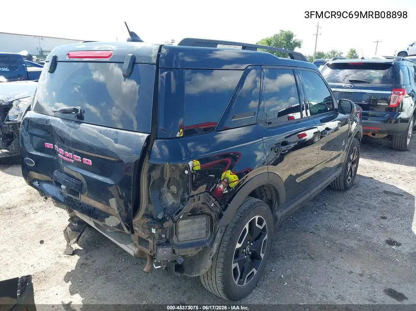 2021 Ford Bronco Sport Outer Banks VIN: 3FMCR9C69MRB08898 Lot: 45373075