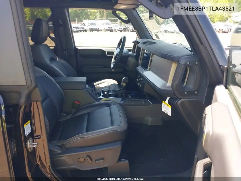2026 Ford Bronco Outer Banks VIN: 1FMEE8BP1TLA43521 Lot: 45372019