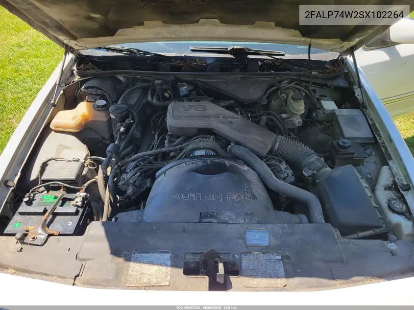 1995 Ford Crown Victoria Lx VIN: 2FALP74W2SX102264 Lot: 45307243