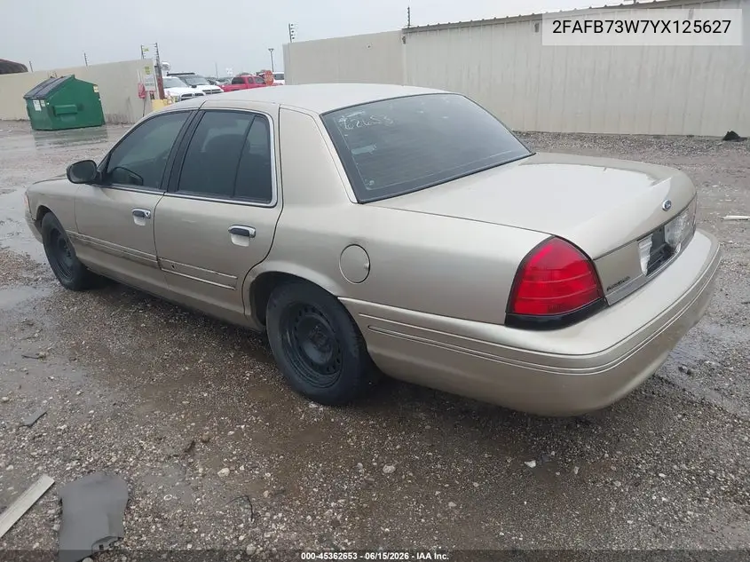2000 Ford Crown Victoria VIN: 2FAFP73W7YX125627 Lot: 45362653