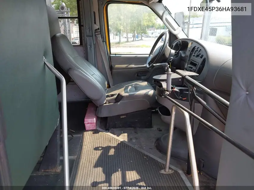 2006 Ford E-450 Cutaway VIN: 1FDXE45P36HA93681 Lot: 45635391