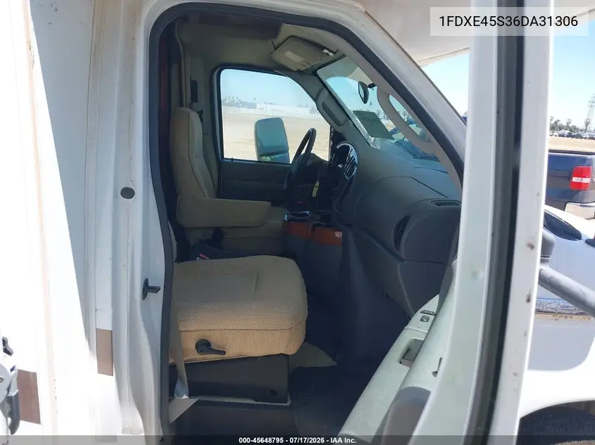 2006 Ford E-450 Cutaway VIN: 1FDXE45S36DA31306 Lot: 45648795