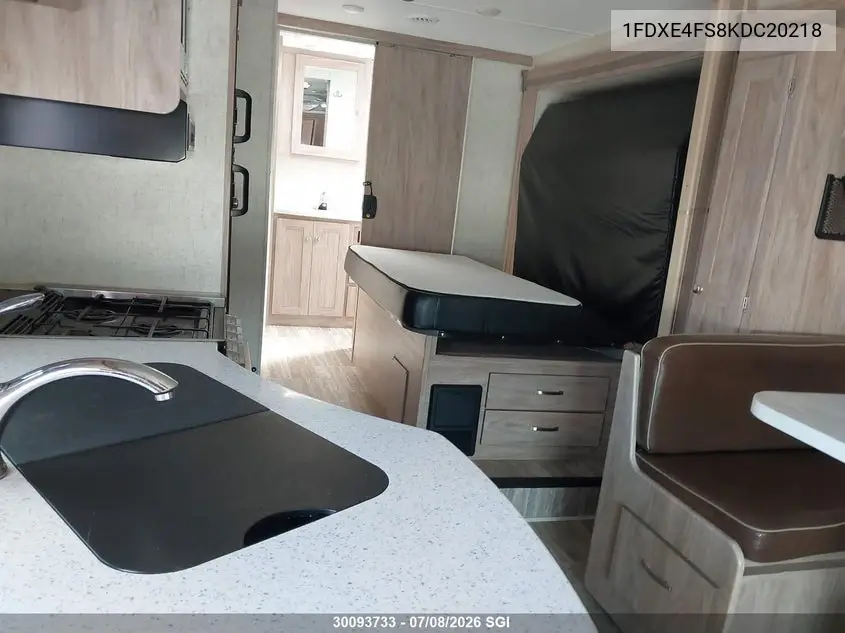 2019 Ford Econoline E450 Super Duty Cutaway Van VIN: 1FDXE4FS8KDC20218 Lot: 30093733