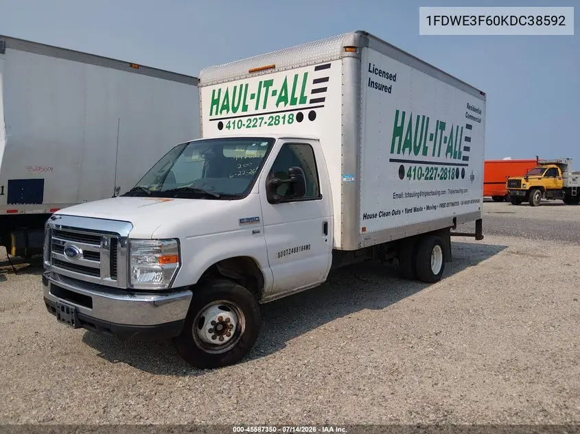 2019 Ford E-350 Cutaway VIN: 1FDWE3F60KDC38592 Lot: 45587350