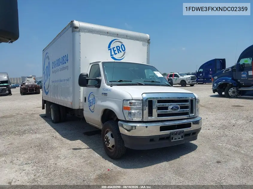 2022 Ford E-Series Cutaway VIN: 1FDWE3FKXNDC02359 Lot: 45420299