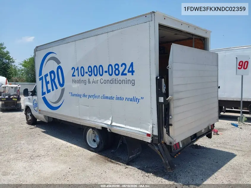 2022 Ford E-Series Cutaway VIN: 1FDWE3FKXNDC02359 Lot: 45420299