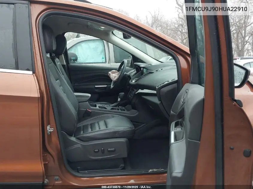 1FMCU9J90HUA22910 2017 Ford Escape Titanium