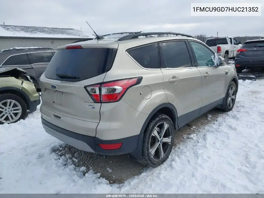 1FMCU9GD7HUC21352 2017 Ford Escape Se
