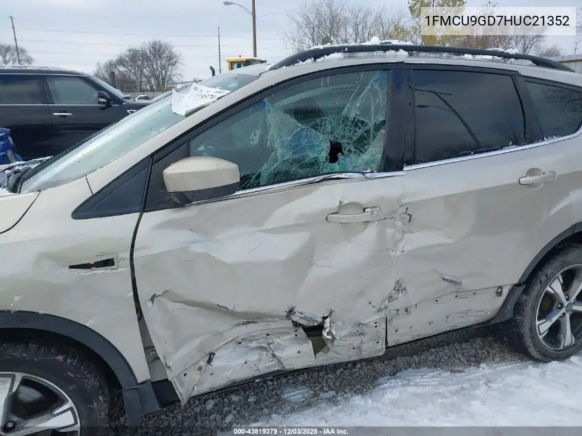 1FMCU9GD7HUC21352 2017 Ford Escape Se