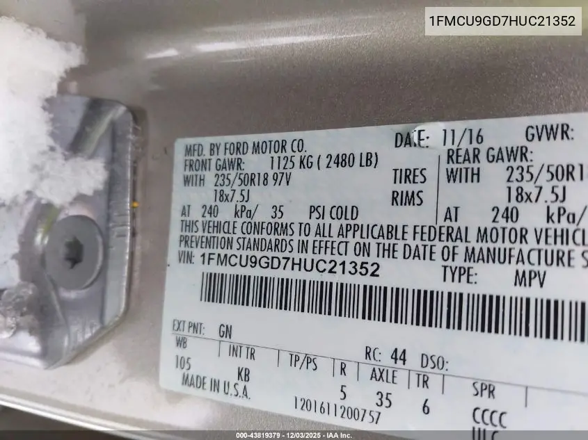 1FMCU9GD7HUC21352 2017 Ford Escape Se