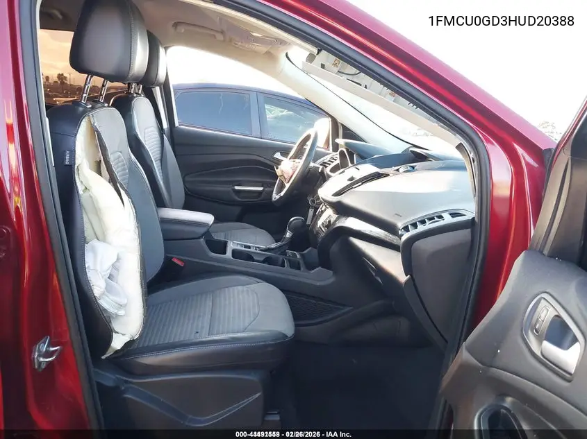 1FMCU0GD3HUD20388 2017 Ford Escape Se