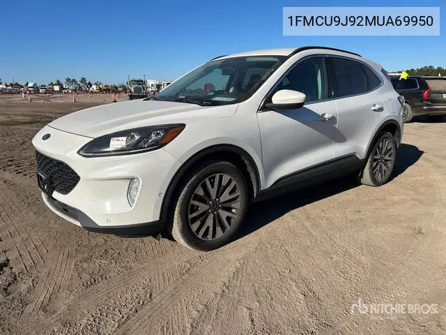 1FMCU9J92MUA69950 2021 Ford Escape 2021 Ford Escape Titanium Awd Suv