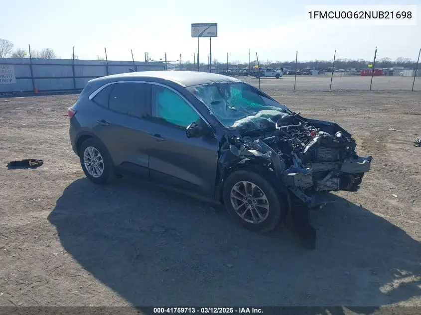 1FMCU0G62NUB21698 2022 Ford Escape Se