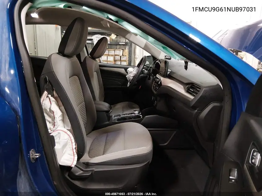 2022 Ford Escape Se VIN: 1FMCU9G61NUB97031 Lot: 45671053