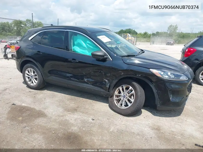 2022 Ford Escape Se VIN: 1FMCU9G66NUB70374 Lot: 45684419