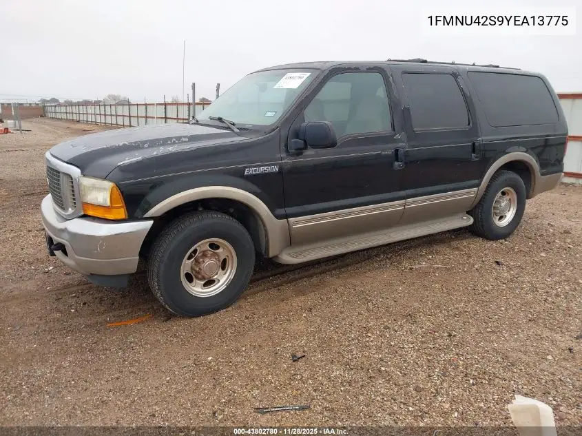 2000 Ford Excursion Limited VIN: 1FMNU42S9YEA13775 Lot: 43802780