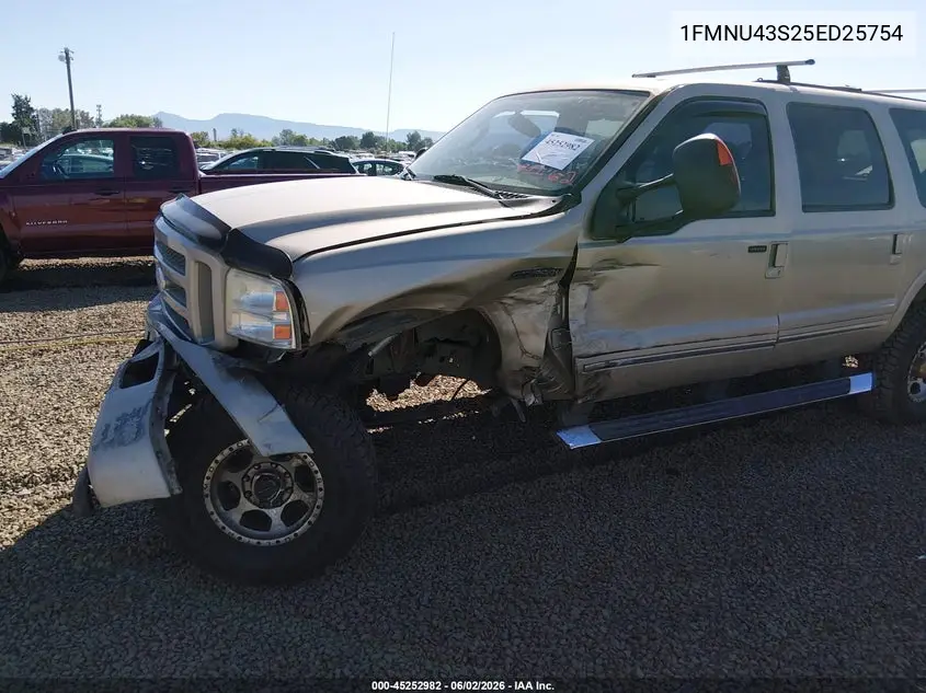 2005 Ford Excursion Limited VIN: 1FMNU43S25ED25754 Lot: 45252982