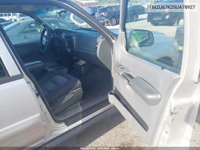 2005 Ford Explorer Sport Trac Adrenalin/Xls/Xlt VIN: 1FMZU67K25UA78927 Lot: 45277624