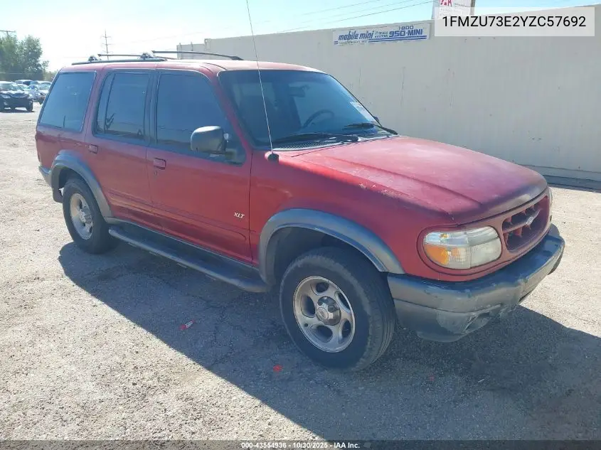 1FMZU73E2YZC57692 2000 Ford Explorer Xlt