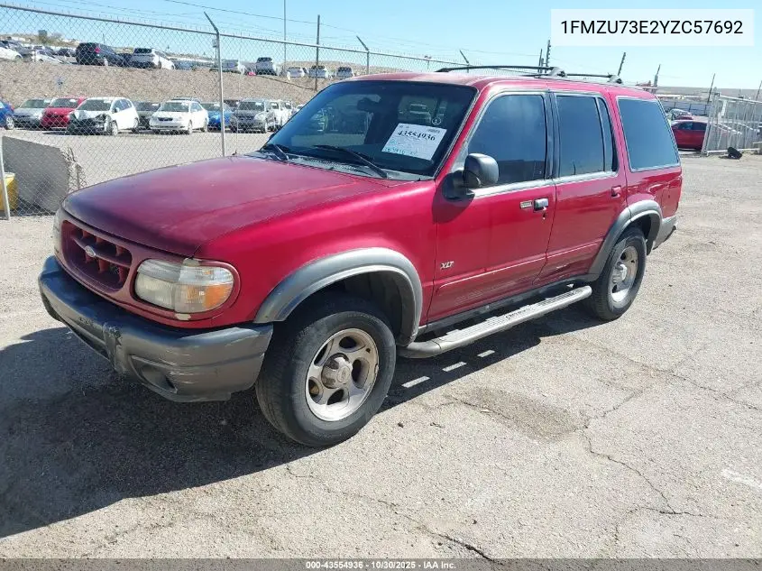 1FMZU73E2YZC57692 2000 Ford Explorer Xlt