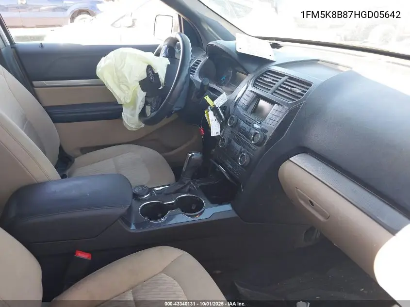 1FM5K8B87HGD05642 2017 Ford Explorer