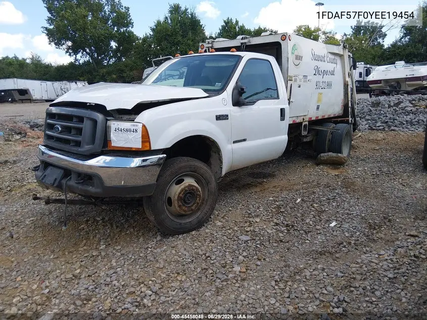 2000 Ford F-550 Lariat/Xl/Xlt VIN: 1FDAF57F0YEE19454 Lot: 45458048