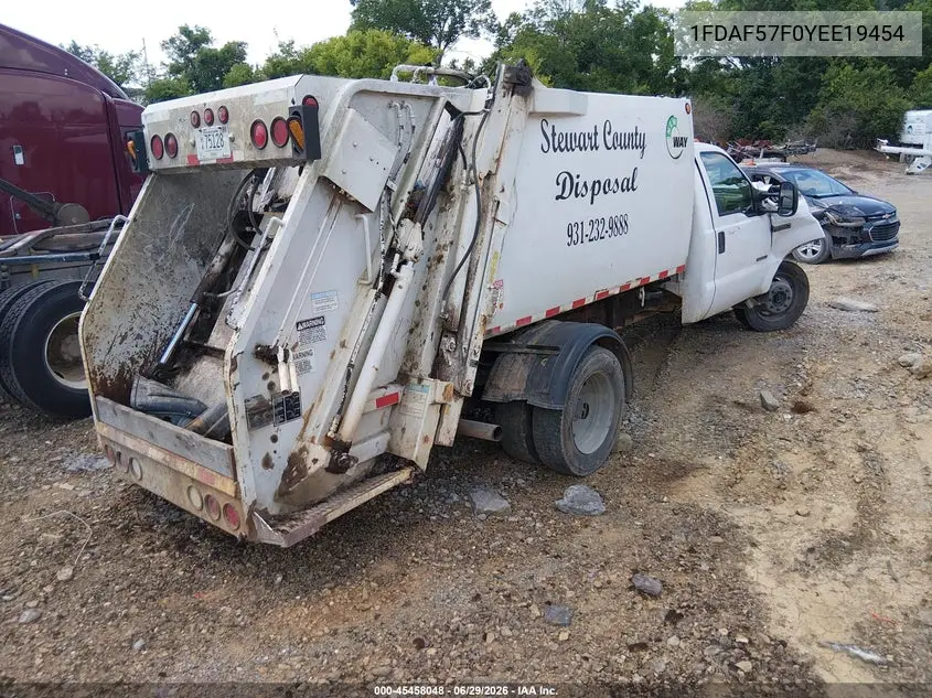 2000 Ford F-550 Lariat/Xl/Xlt VIN: 1FDAF57F0YEE19454 Lot: 45458048