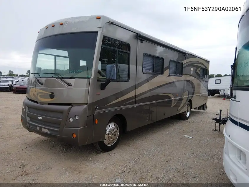 2009 Ford F550 Super Duty Stripped Chass VIN: 1F6NF53Y290A02061 Lot: 45201466