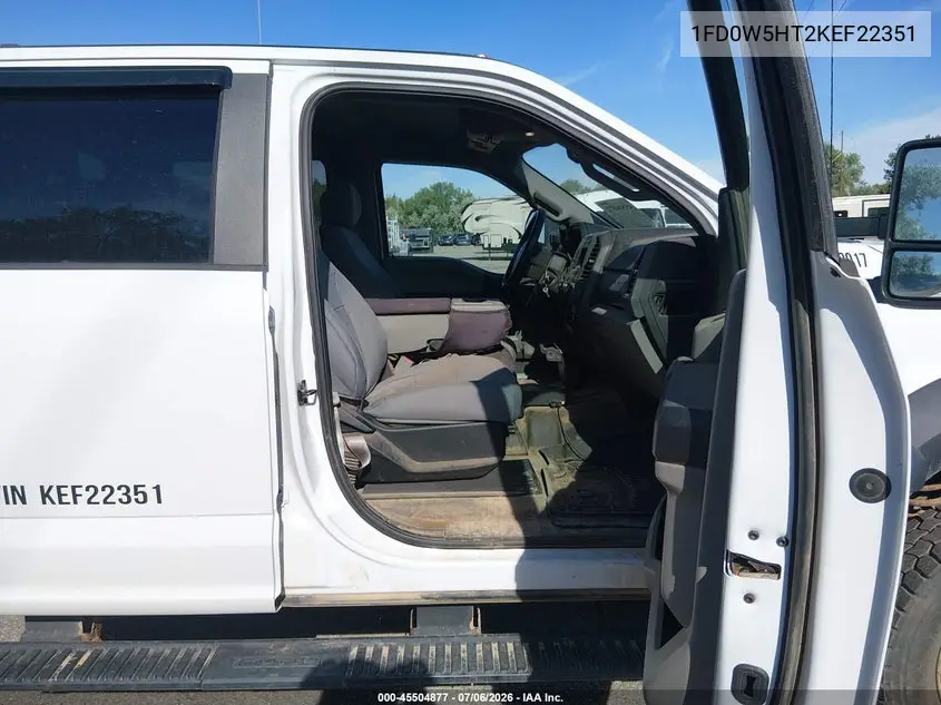 2019 Ford F-550 Chassis Lariat/Xl/Xlt VIN: 1FD0W5HT2KEF22351 Lot: 45504877