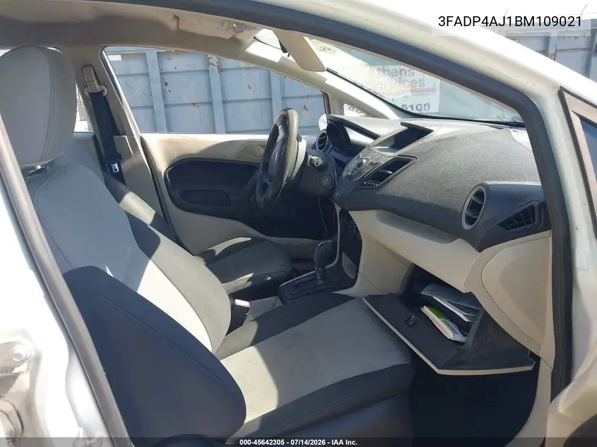 2011 Ford Fiesta S VIN: 3FADP4AJ1BM109021 Lot: 45642305