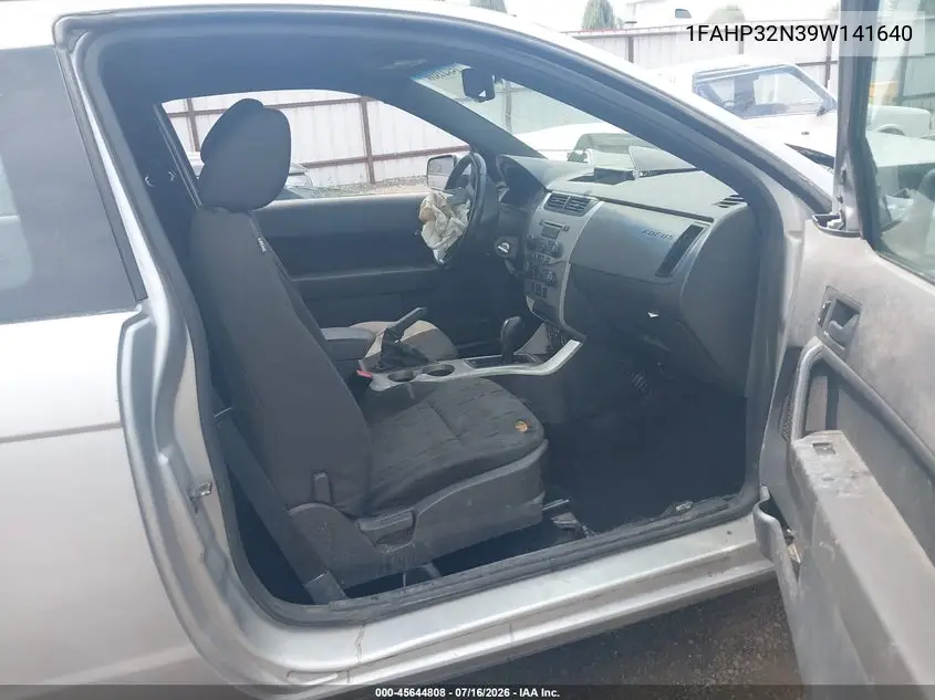 2009 Ford Focus Se VIN: 1FAHP32N39W141640 Lot: 45644808