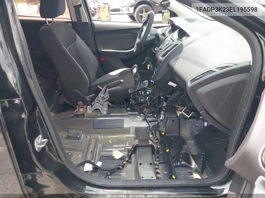 1FADP3K23EL195598 2014 Ford Focus Se