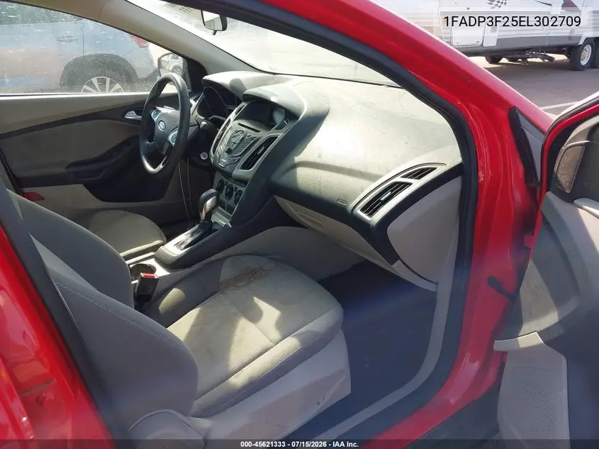 2014 Ford Focus Se VIN: 1FADP3F25EL302709 Lot: 45621333