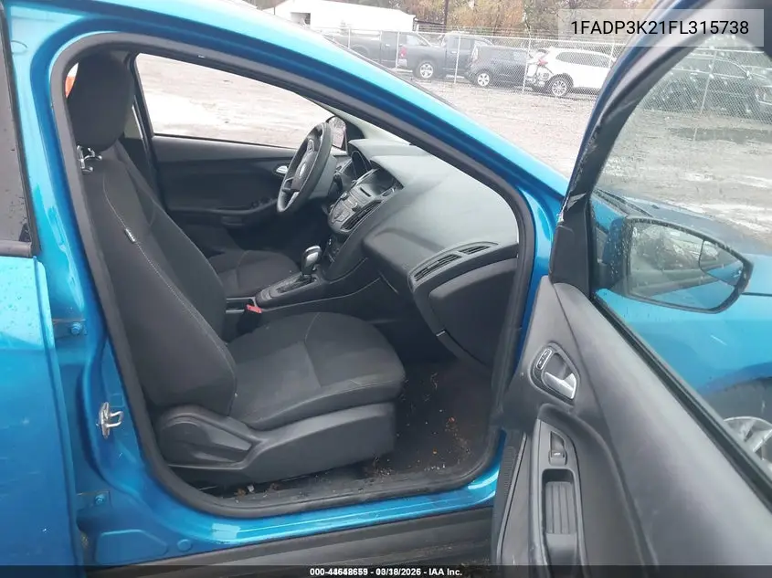 1FADP3K21FL315738 2015 Ford Focus Se