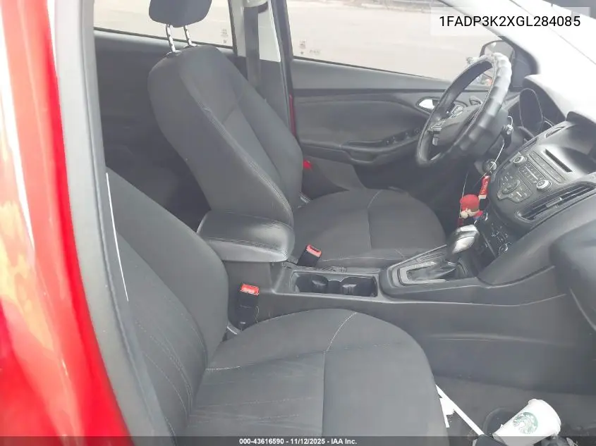 1FADP3K2XGL284085 2016 Ford Focus Se