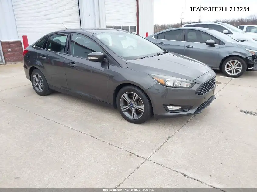 1FADP3FE7HL213254 2017 Ford Focus Se