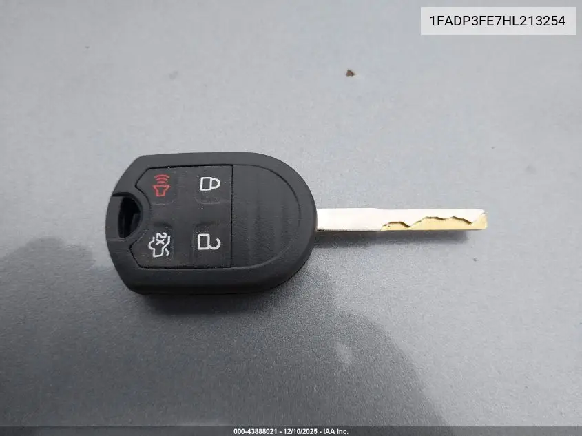1FADP3FE7HL213254 2017 Ford Focus Se