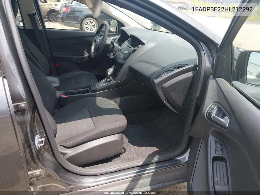 2017 Ford Focus Se VIN: 1FADP3F22HL212292 Lot: 45635920