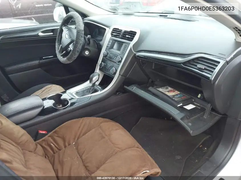 1FA6P0HD0E5363203 2014 Ford Fusion Se