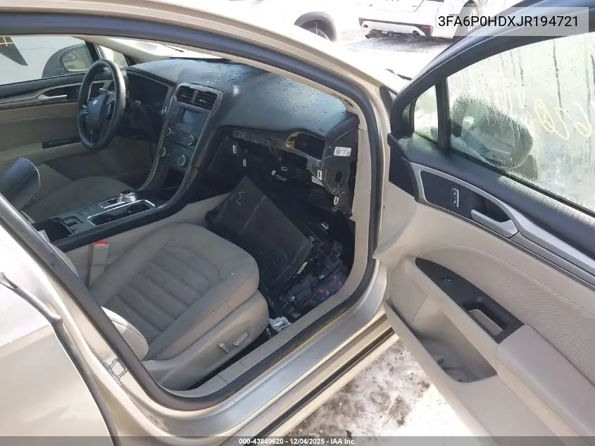 3FA6P0HDXJR194721 2018 Ford Fusion Se