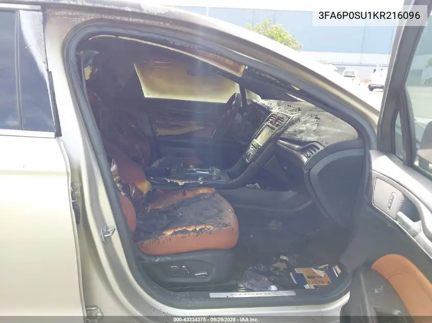 3FA6P0SU1KR216096 2019 Ford Fusion Energi Titanium
