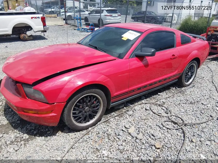 2005 Ford Mustang V6 Deluxe/V6 Premium VIN: 1ZVFT80N555107225 Lot: 45652712